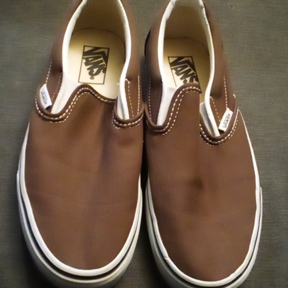 Low top